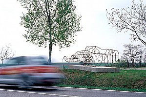 skulptur am aussichtspunkt poysdorf-wetzelsdorf