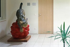 skulptur für das NÖ landespensionisten- und pflegeheim in hainfeld